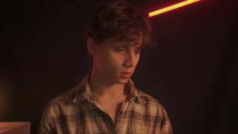 Nicky Neal online show from 02/16/25, 08:44