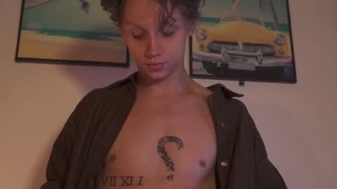 Snapshot of nicky_neal chatting on 03/13/26, 11:33 Nicky Neal online show from 03/13/26, 11:33