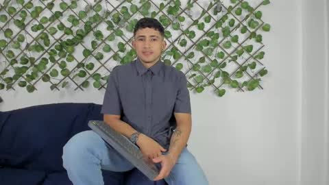 nicky online show from 02/22/25, 07:47