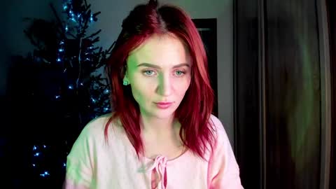 Snapshot of nicky_weekends chatting on 12/25/24, 03:06 Nicky Weekends online show from 12/25/24, 03:06