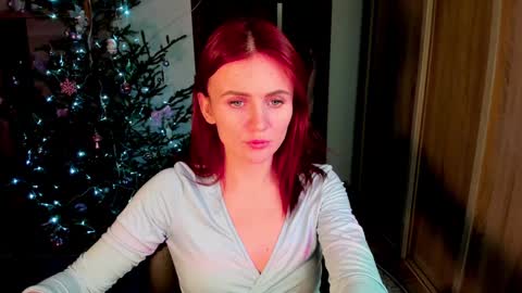 Snapshot of nicky_weekends chatting on 12/27/24, 02:54 Nicky Weekends online show from 12/27/24, 02:54