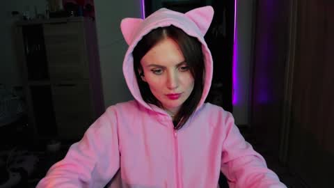 Snapshot of nicky_weekends chatting on 02/08/25, 07:27 Nicky Weekends online show from 02/08/25, 07:27