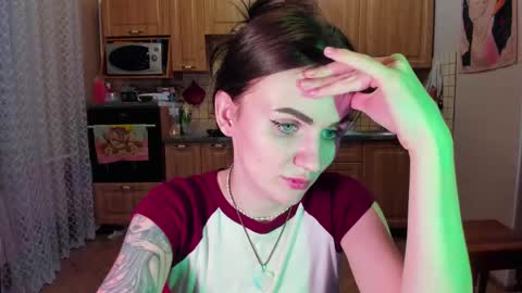 Snapshot of nicky_weekends chatting on 02/11/25, 01:41 Nicky Weekends online show from 02/11/25, 01:41