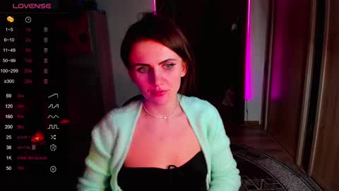 Snapshot of nicky_weekends chatting on 02/28/25, 01:05 Nicky Weekends online show from 02/28/25, 01:05