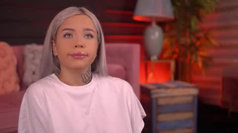 Nicky online show from 11/07/25, 07:03