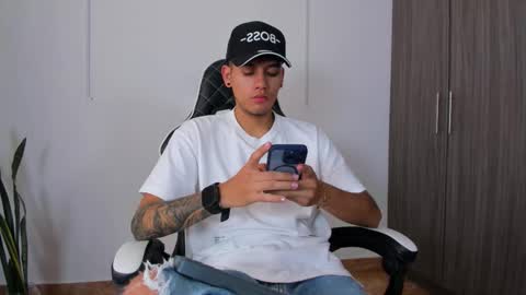 Nicky  online show from 09/08/25, 04:17