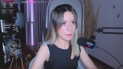 Nicky online show from 12/03/25, 06:17