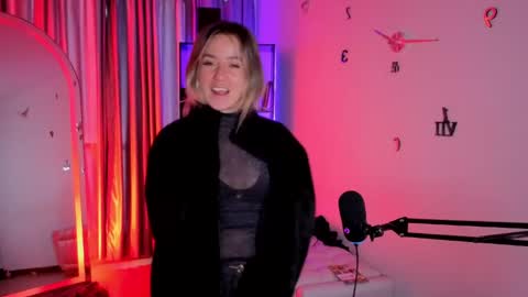 Nicky online show from 05/14/26, 10:05