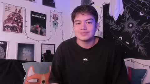 Snapshot of nico_bulge chatting on 10/15/25, 02:44 Nicols online show from 10/15/25, 02:44