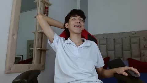 nico online show from 12/22/25, 06:16