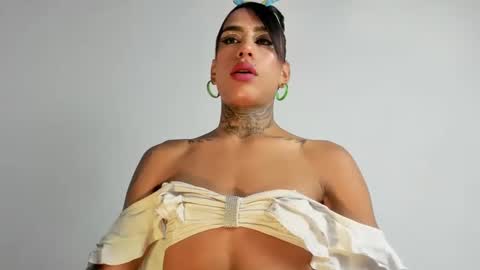 sammy hoot online show from 09/28/25, 04:07