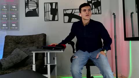 Snapshot of nico_pelusa chatting on 02/22/26, 09:13 Nico online show from 02/22/26, 09:13