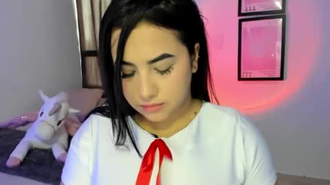 nicol online show from 11/06/25, 01:01