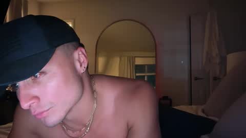 Snapshot of nicoferrarox chatting on 03/30/26, 12:44 nicoferrarox online show from 03/30/26, 12:44