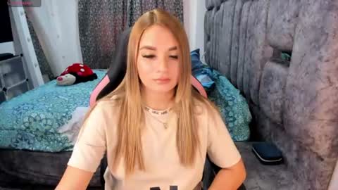YuliEM online show from 07/10/26, 06:54