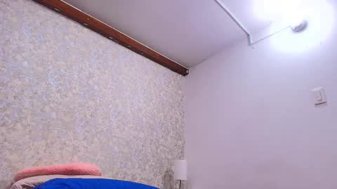 Nicol online show from 11/01/25, 07:16