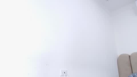 Snapshot of nicol_ferrer chatting on 02/19/26, 03:13 Nicol online show from 02/19/26, 03:13