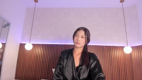 Nicol online show from 11/10/25, 04:33