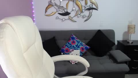 nicole Storm online show from 12/16/24, 11:18