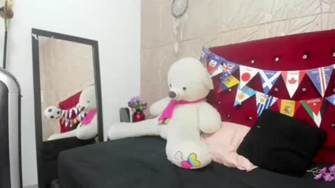 NIKOL online show from 07/01/26, 07:46