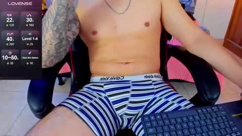 nicolas_james_sc online show from 02/12/26, 02:56