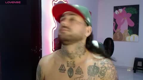 nicolas online show from 01/08/25, 03:08