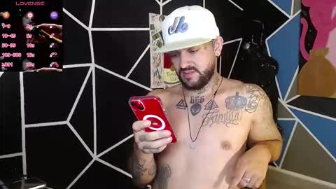 nicolas online show from 11/28/25, 03:31