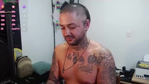 nicolas online show from 12/21/25, 03:24