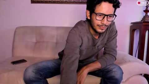 nicolasrodrii online show from 12/16/25, 10:37