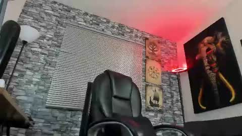 Snapshot of nicolass_fellener chatting on 06/14/26, 04:03 Nicolas Fellener online show from 06/14/26, 04:03