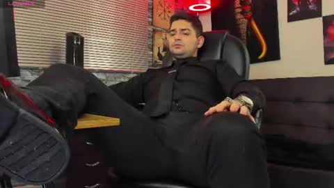 Snapshot of nicolass_fellener chatting on 06/25/26, 02:55 Nicolas Fellener online show from 06/25/26, 02:55