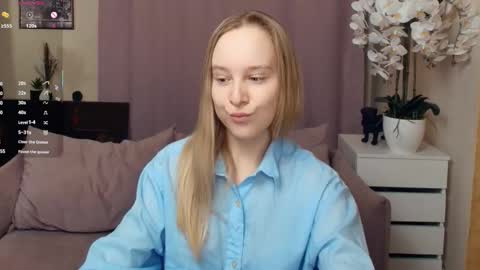 Nicoletta online show from 01/07/26, 07:16