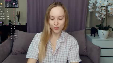 Nicoletta online show from 02/16/26, 07:10