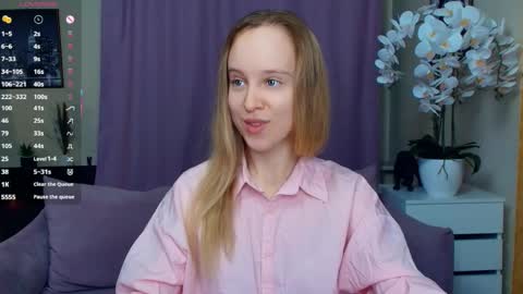 Nicoletta online show from 04/11/26, 06:45