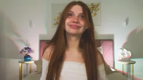 Nicole online show from 04/05/26, 09:01