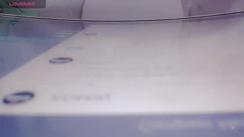 Snapshot of nicole_g0ld_ chatting on 10/20/25, 07:14 Nicole online show from 10/20/25, 07:14