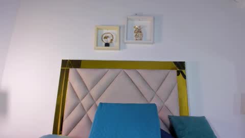 nicole_grace0 online show from 10/01/25, 12:00