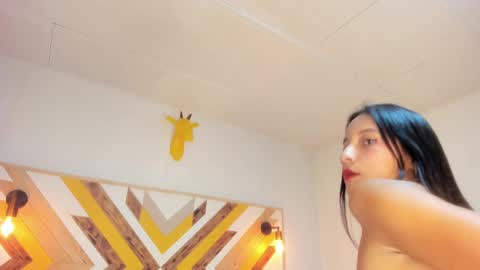 Nicole Haley online show from 02/19/25, 06:21