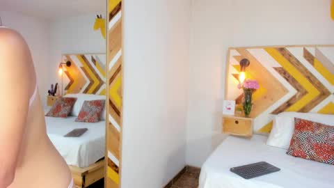 Nicole Haley online show from 02/21/25, 11:44