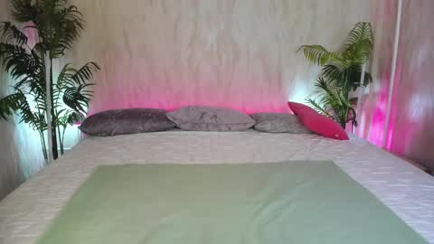 nicole_hiness online show from 03/07/25, 08:13