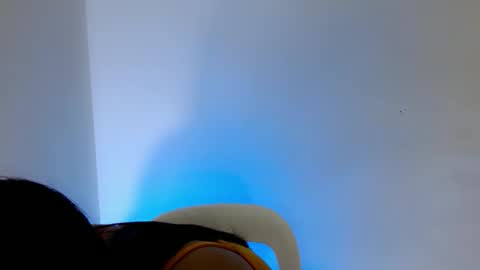 nicole_kiss01 online show from 02/22/26, 08:13