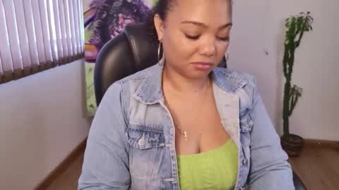 Snapshot of nicole_lushh chatting on 06/10/26, 05:34 nicole_lushh online show from 06/10/26, 05:34