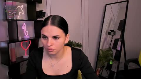 nicole_muah online show from 11/10/25, 07:07
