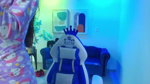 Nicolle online show from 02/04/26, 11:38