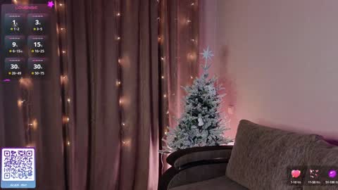 Nicole online show from 01/19/25, 07:37