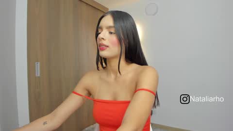 N A T A L I A online show from 01/21/25, 08:54