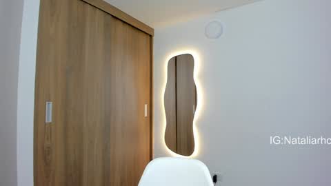 N A T A L I A online show from 02/02/25, 03:54