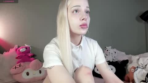 Mary online show from 10/16/25, 10:11