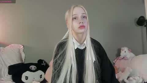 Mary online show from 11/24/25, 06:02