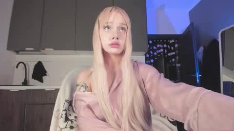 Mary online show from 02/24/26, 05:16